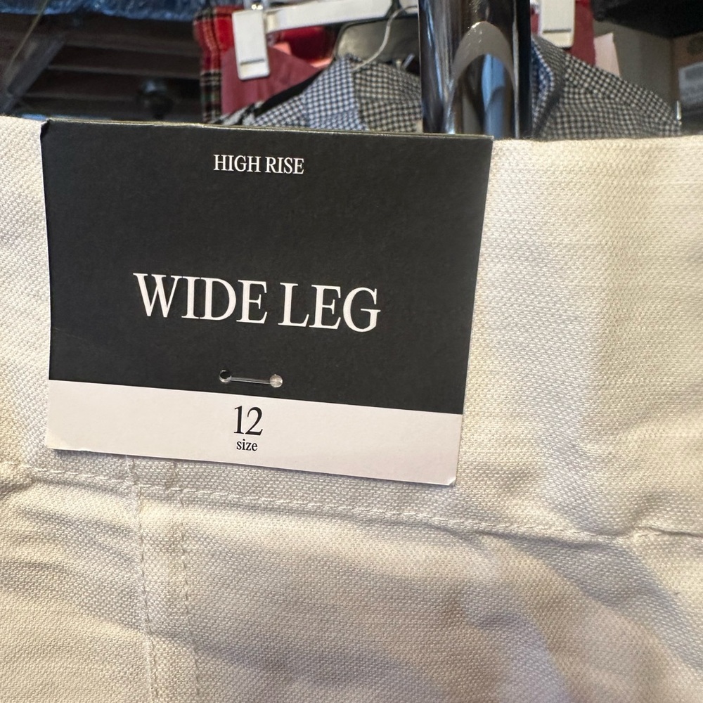 White Future Collective Pants - Picture 4 of 5